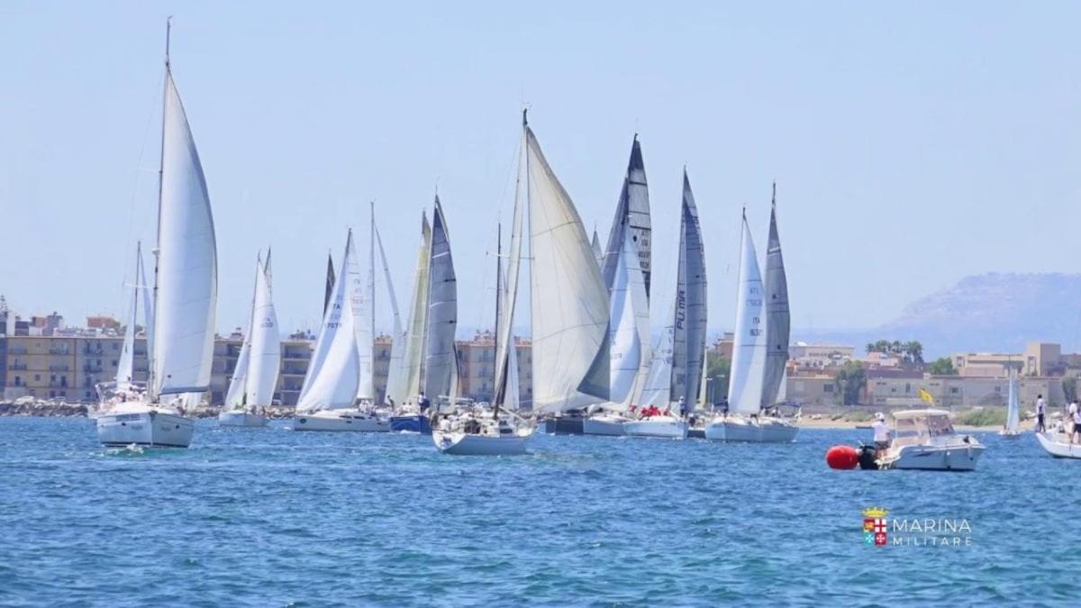 B&B Mare Di Augusta La Finestra Sul Porto المظهر الخارجي الصورة